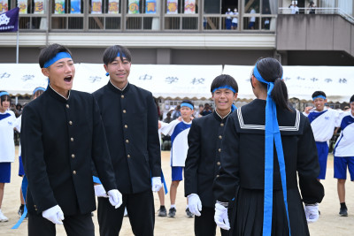 青 (26)