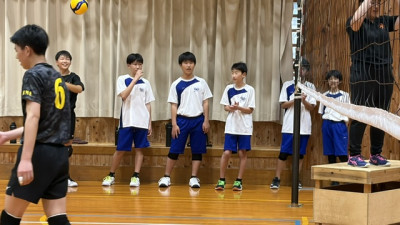 男子バレー (36)