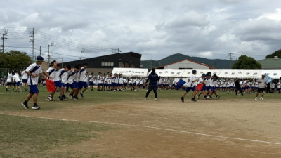 ③ (7)