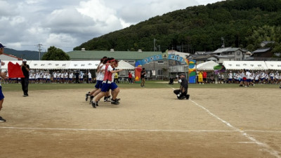③ (12)