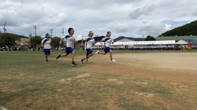 ③ (27)