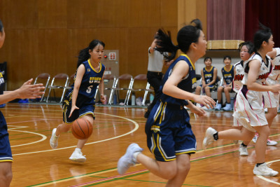 女子バスケ (17)
