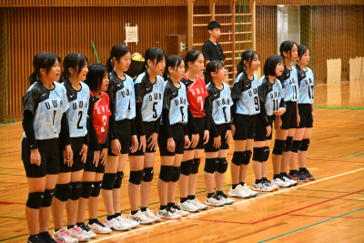 女子 (3)