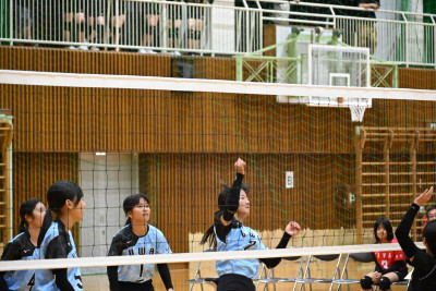 女子 (10)